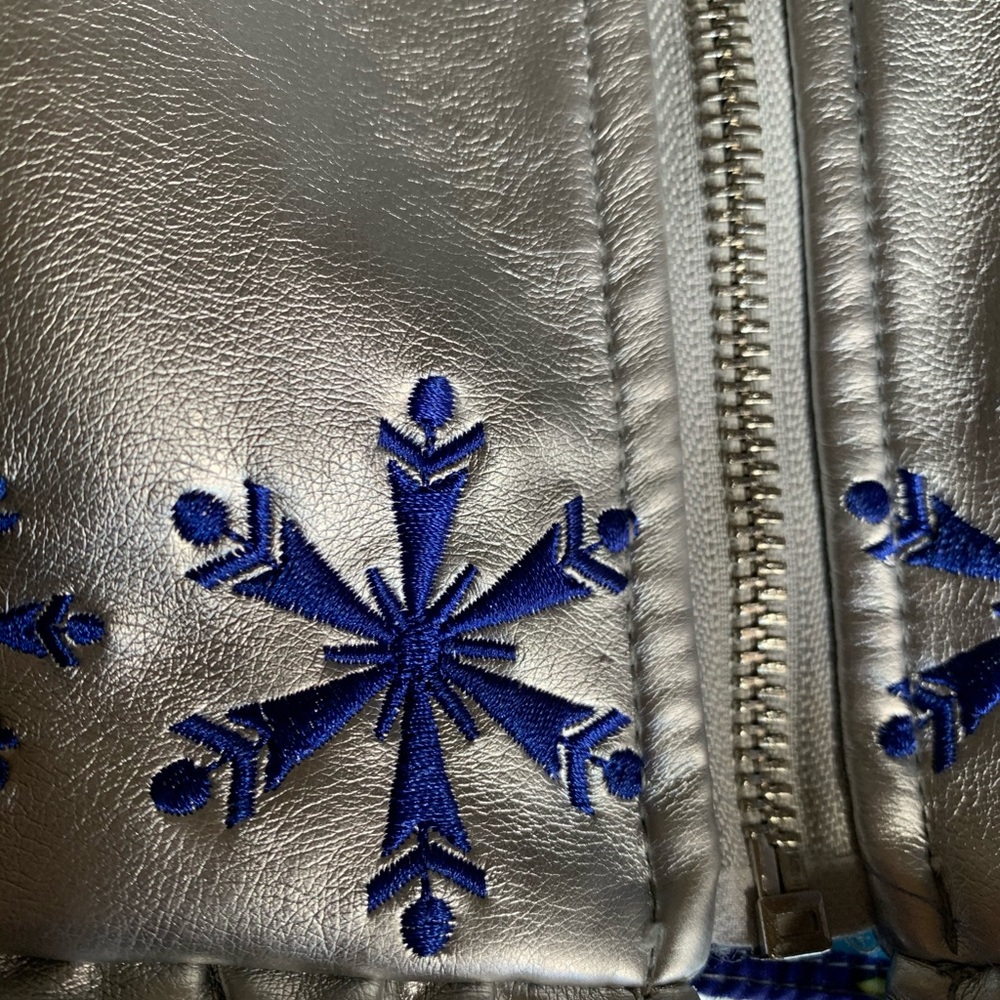 Disney Frozen jacket - Picture 5 of 5